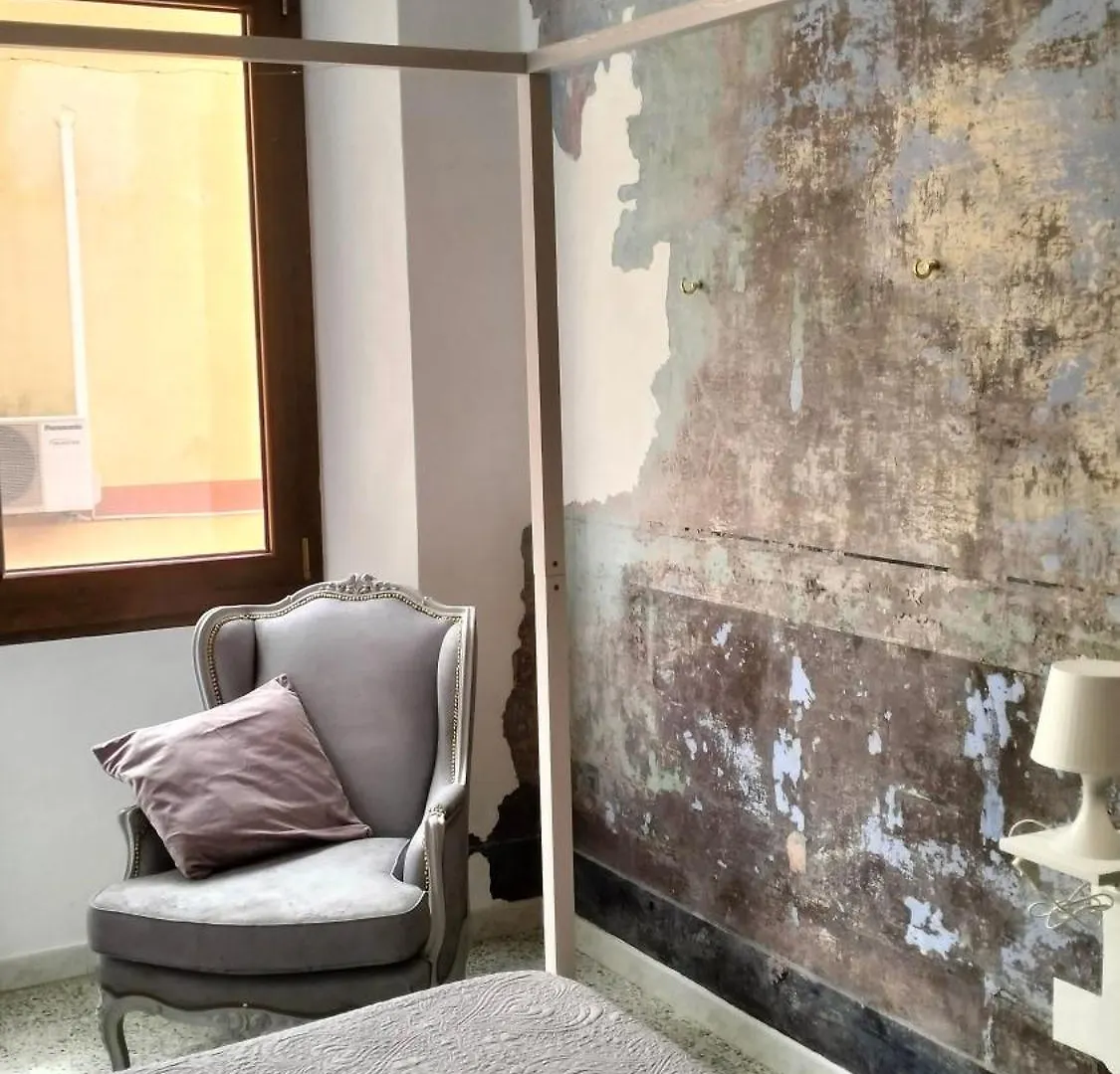 شقة Casa - Atelier In Centro Storico إيغليزياس 0*,